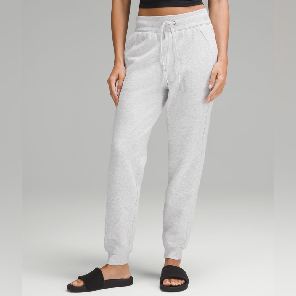 lululemon scuba joggers size 6